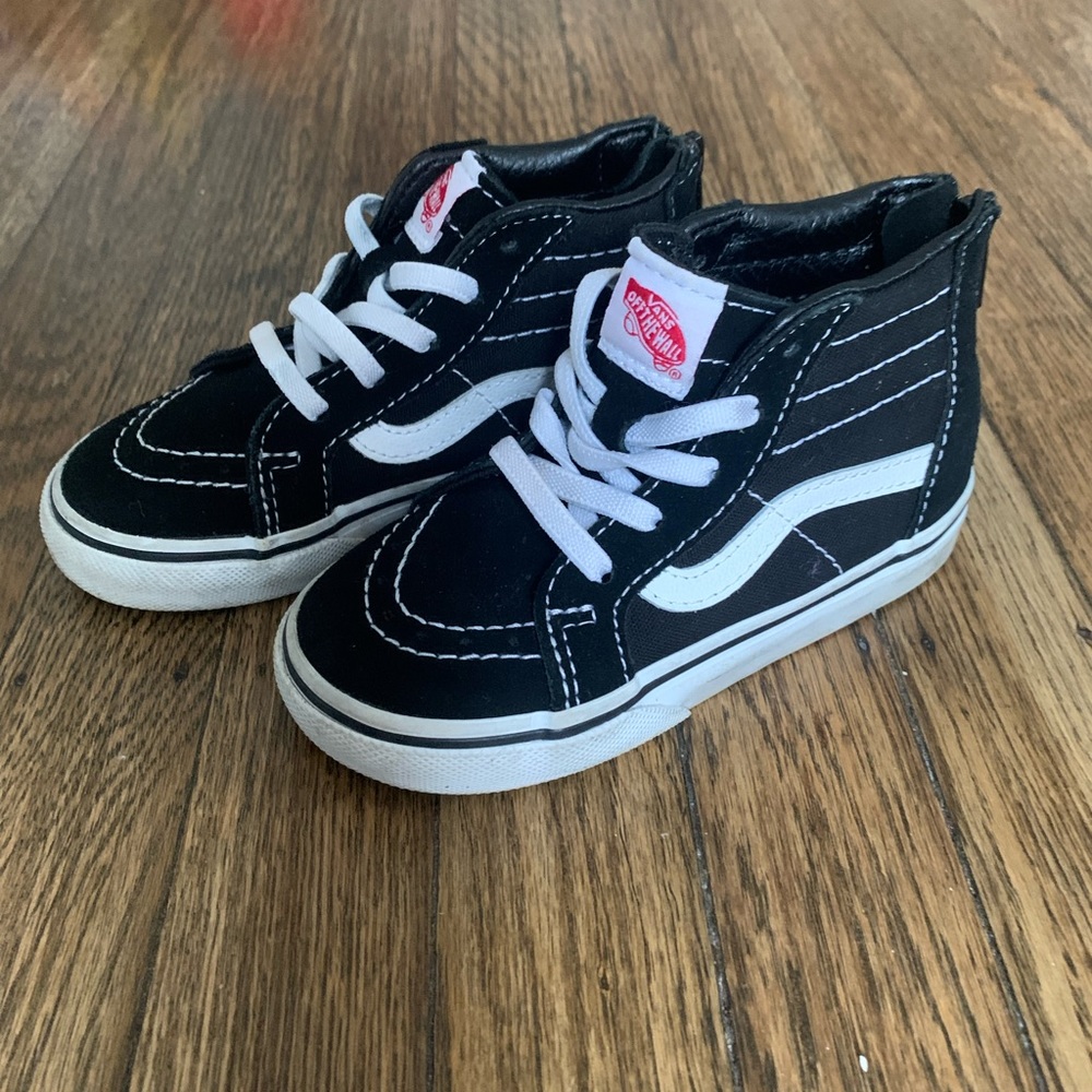 Todddler 8 hi top vans